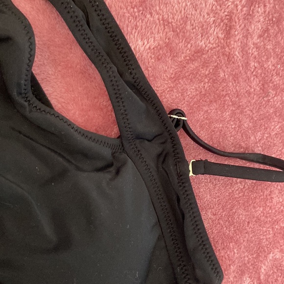 Black Two piece swimsuit - Picture 7 of 12